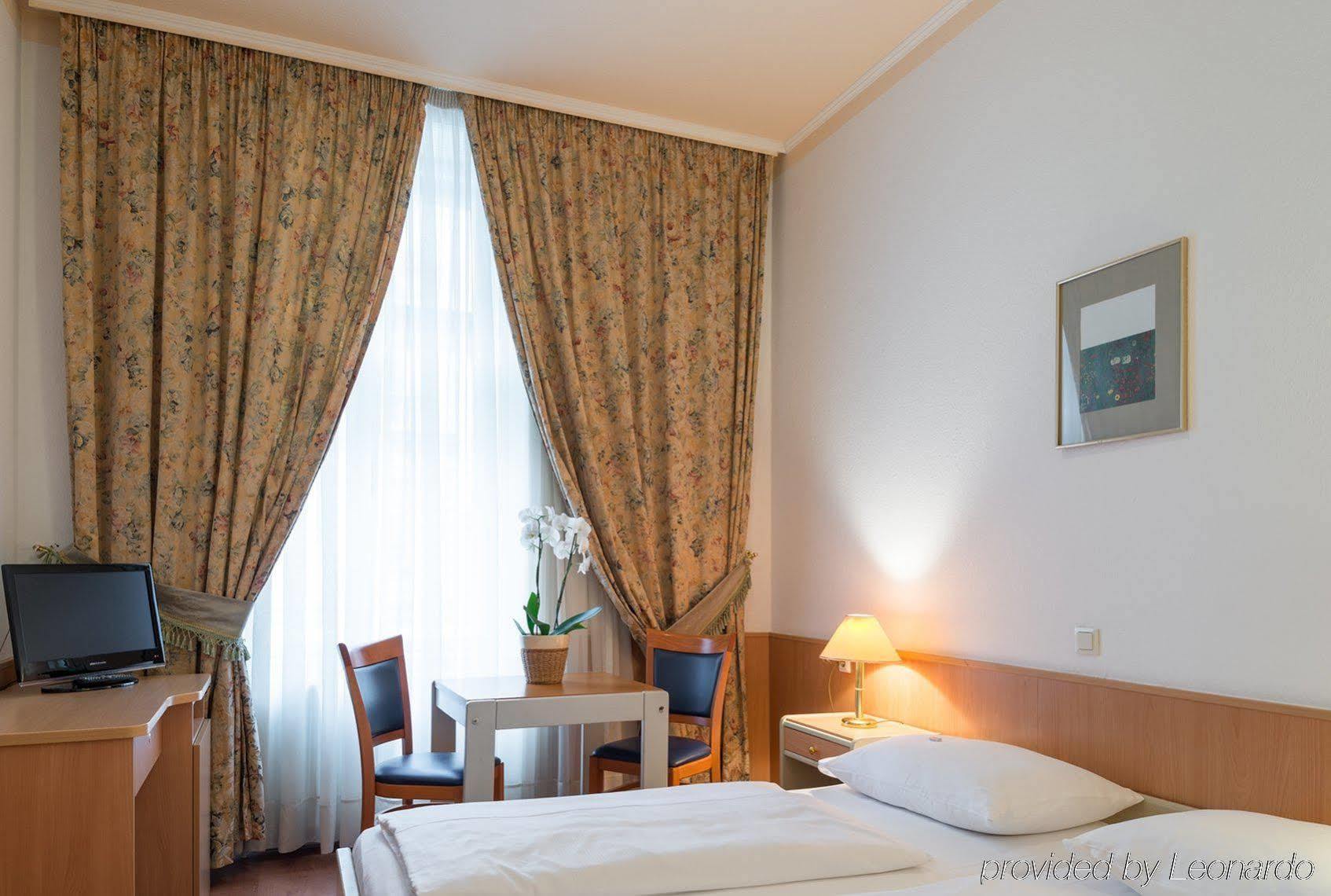 Hotel Marc Aurel 3*